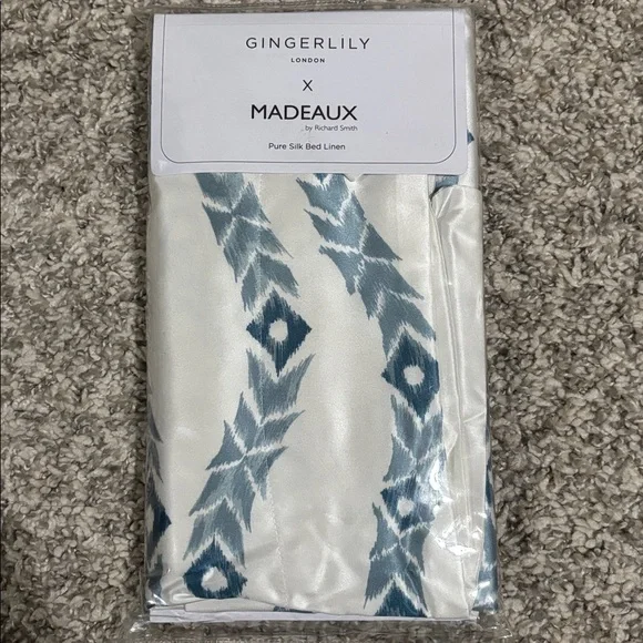 NWT Gingerlily London x Madeaux Tangleweed Blue Silk King Pillowcase - Picture 2 of 4
